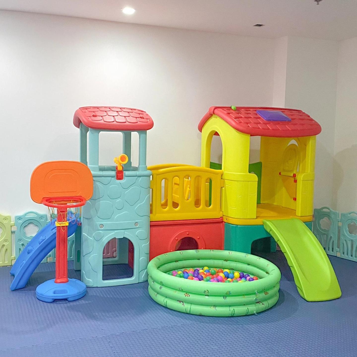 Elijah Hotel Dasmarinas Εξωτερικό φωτογραφία