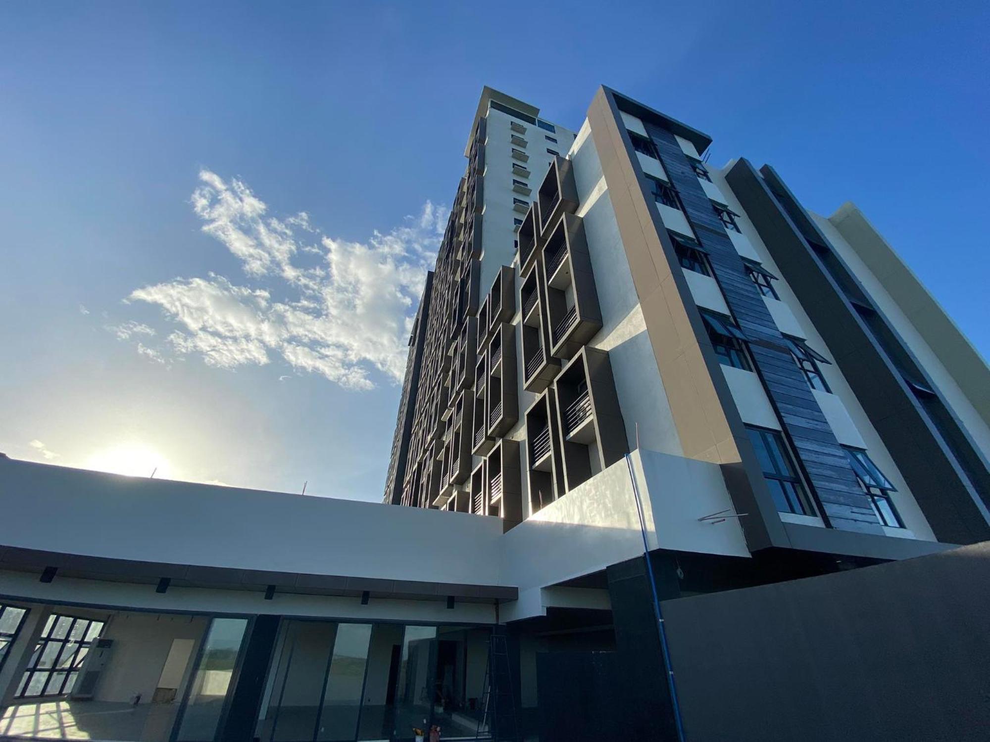 Elijah Hotel Dasmarinas Εξωτερικό φωτογραφία