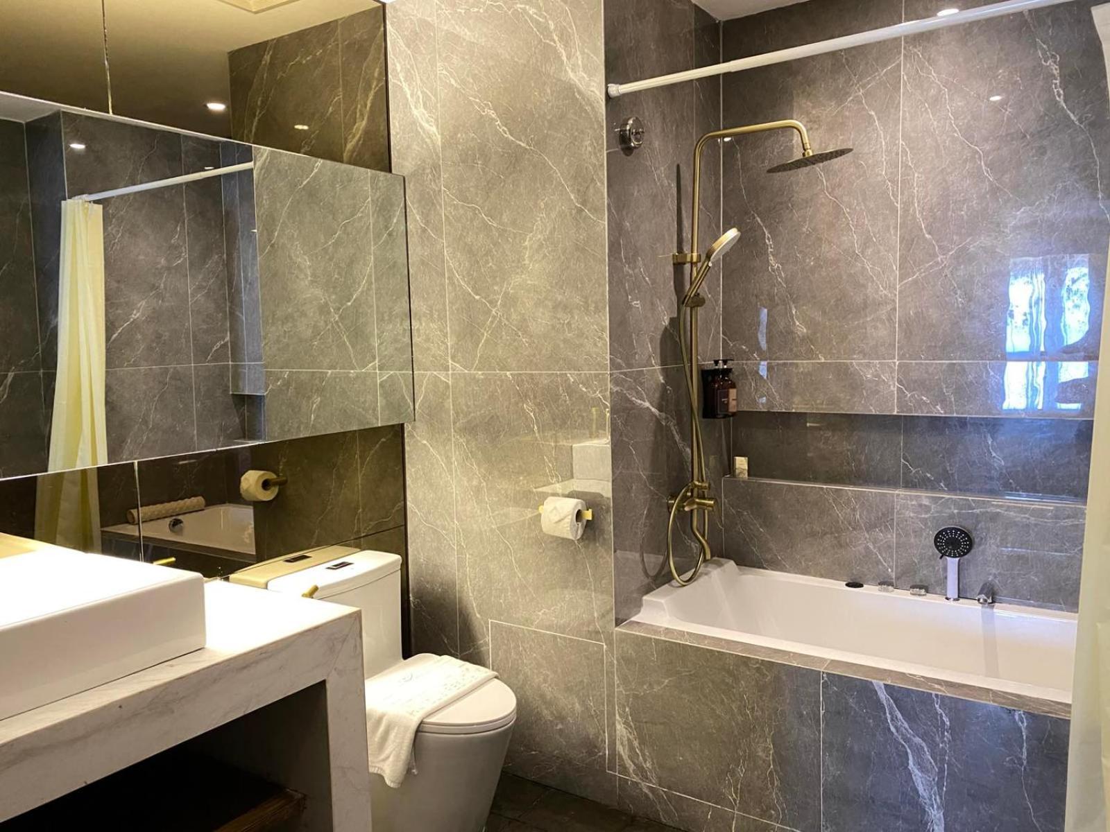 Elijah Hotel Dasmarinas Εξωτερικό φωτογραφία